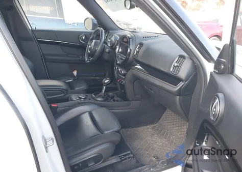 2019 Mini Countryman Cooper S z USA, uszkodzony, nr VIN WMZYT5C52K3G93673